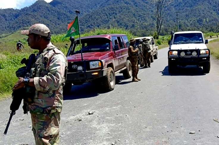 The incident is thought to be linked to a long-running conflict between Sikin, Ambulin, Kaekin and other tribesmen